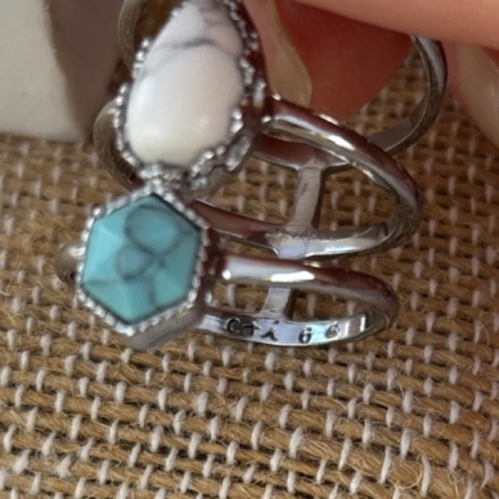Chloe + Isabel Turkish‎ Delight Triple Band Ring